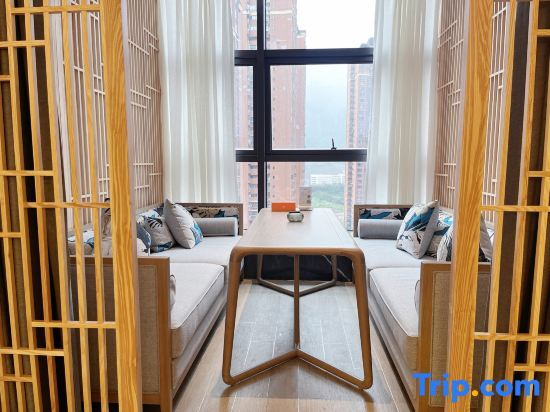 Дажоу: Yuesen Yizhi Hotel (Lianhu Branch, College of Arts and Sciences)