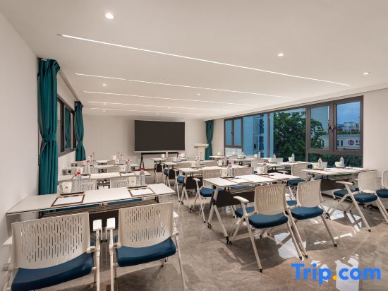 Санья: Days Hotel Select Wyndham Sanya (Sanya Bay Coconut Dream Corridor Branch)