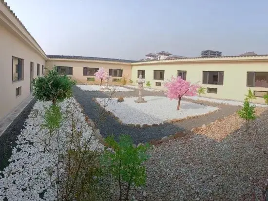 Dalian Jingtang Hot Spring Hotel — фото 1