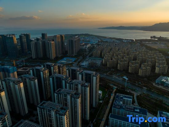 Куньмин: Days Select Wyndham Hotel (Kunming Dianchi Convention and Exhibition Centre)