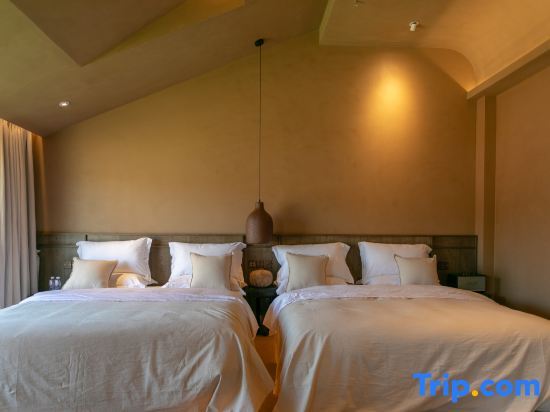 Лицзян: Lugu Lake · Xiaoman |Mountain Sea View· One Line Lake View Holiday Hostel