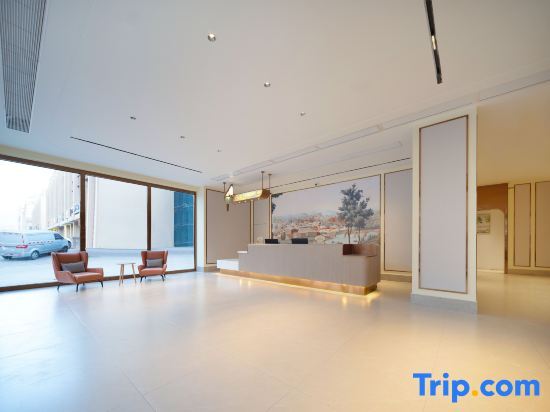 Ухай: Vienna 3 Good Hotel (Wuhai Yellow River East Street)