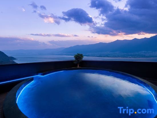 Дали: Dali Yunshang Zhanxi Banshan Seaview Homestay