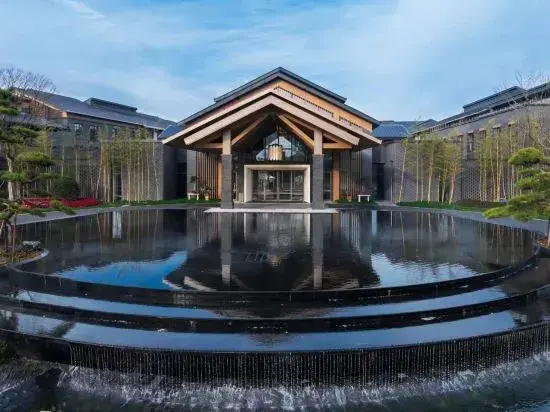 Янчжоу: Yangzhou Guest House Canal Sanwan Hotel