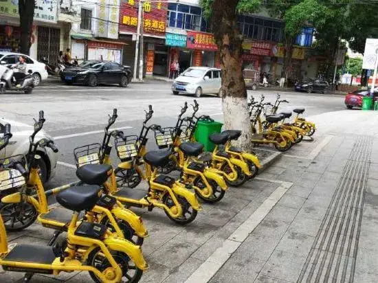 Чунцзо: Fu Sui Peng Lu Shang Wu Public House