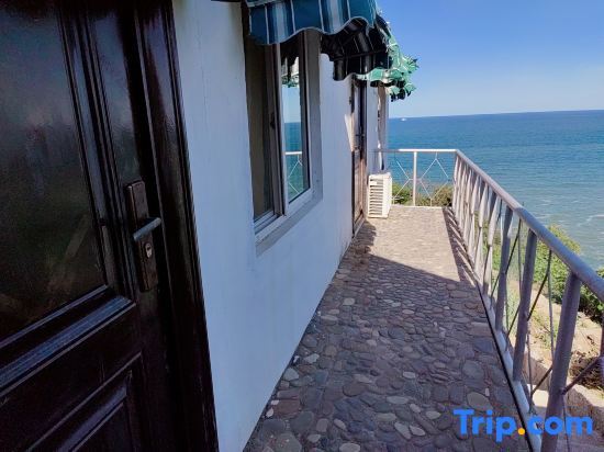 Циндао: Qingdao Lingshan Island Chunshe Homestay