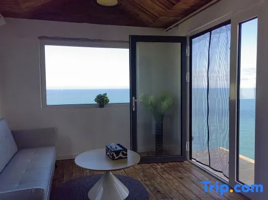 Циндао: Qingdao Lingshan Island Chunshe Homestay
