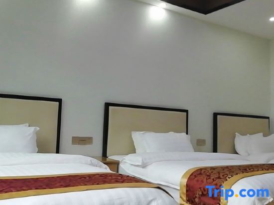 Эрдаошуй: Liupanshui Xiaojingzhou Fashion Hotel