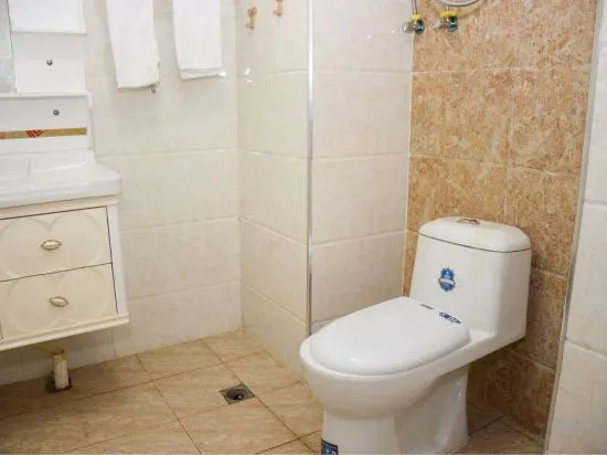 Бенгбу: Yijingteng Hotel