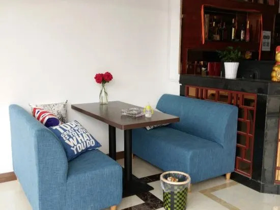 Шиянь: Wulong Hotel