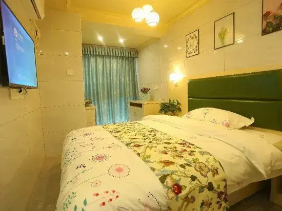 Наньчан: Nanchang West lvluofang boutique apartment