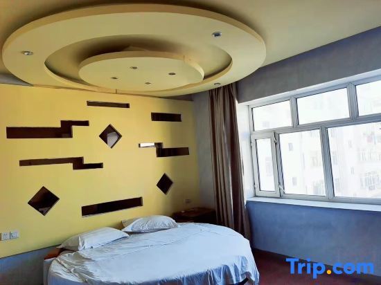 Цицикар: Xiaohonglou Hotel, Luohe