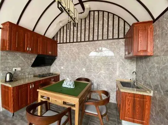 Шицзячжуан: Pingshan Kilndong Homestay