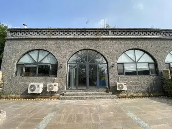 Шицзячжуан: Pingshan Kilndong Homestay