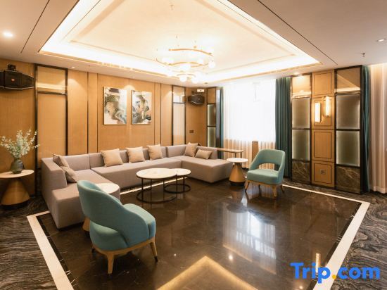Пинлян: Courtyard by platinum Jingchuan Xingding Hotel