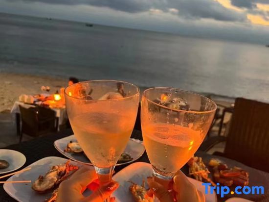 Санья: Here Nashan Nahai Surfing Seaview Homestay (Sanya Wuzhizhou Island Houhai Bay Branch)
