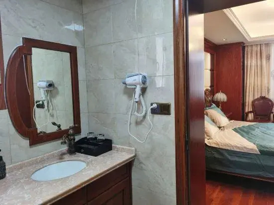 Анькан: Shiquan Yuejianglou Apartment