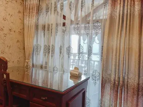 Анькан: Shiquan Yuejianglou Apartment
