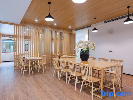 Цзюцзян: Julong Town Hostel