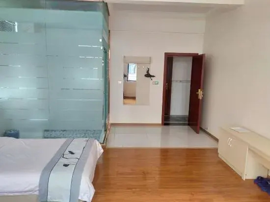 Лунчуань: Heshun Apartment