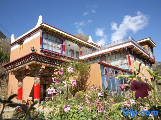Данба: YouthTour KaManwu Star Garden Homestay
