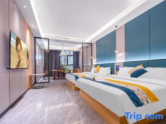 Чанша: Helong No. 1 Hotel (Changsha West Bus Station Meixi Hudong Metro)