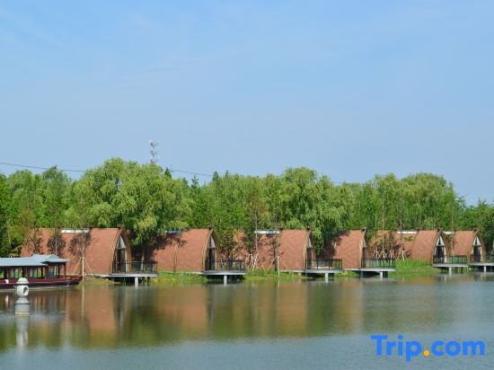 Сучжоу: Guli Hongdou Resort • Lake Lodge