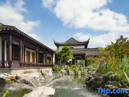 Сучжоу: Guli Hongdou Resort • Lake Lodge