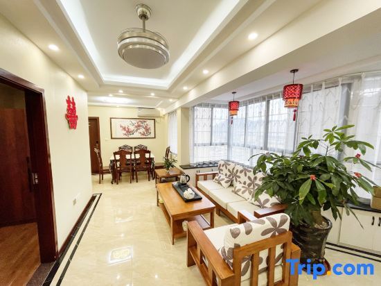 Цюаньчжоу: Dehua Zhengzhai Residence