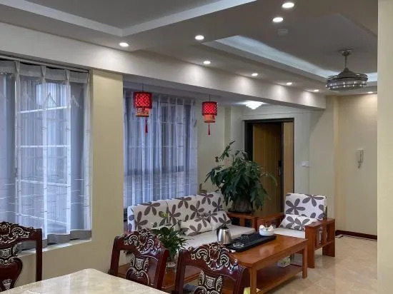 Цюаньчжоу: Dehua Zhengzhai Residence