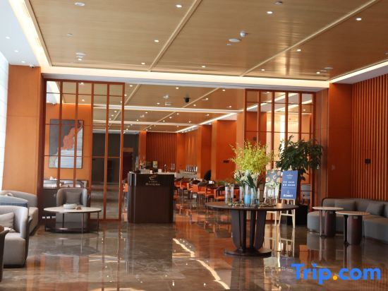 Нинбо: Howard Johnson Lanting Hotel Ningbo