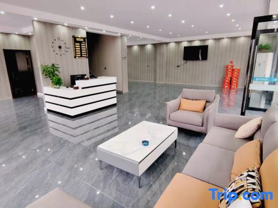 Хуанши: Xiandao Lake Four Seasons Lakeside Hotel (Sky City Scenic Area)