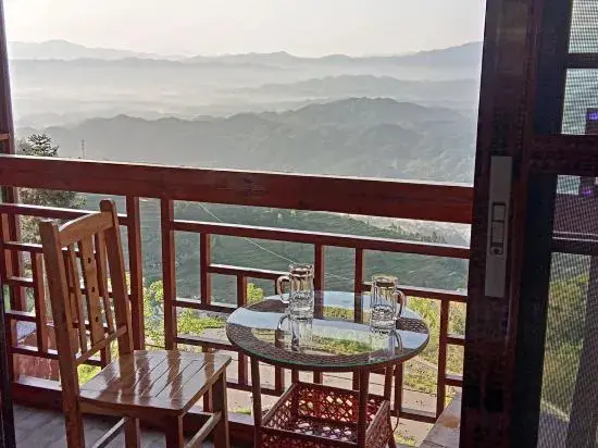 Лоуди: Ziquejie Zhuofan Home Homestay