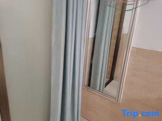 Фошань: Foshan Huihuang Apartment (Shishan Xiaolan Branch)