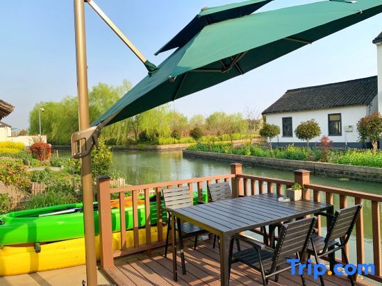 Шанхай: Greenhouse House inn