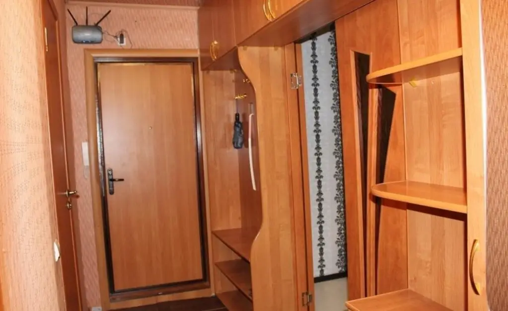 Нефтеюганск: Алатырь в микрорайоне 8А, 42