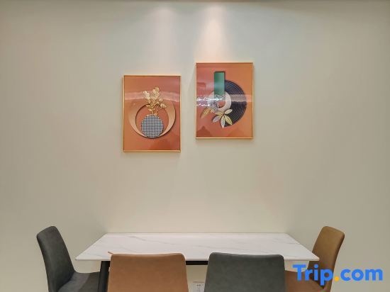 Шаньтоу: EStay Holiday Apartment (Zhonghai Gold Coast Branch)