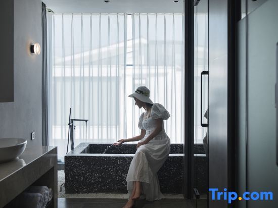 Хучжоу: Anji Zheyunju Village Hot Spring Hotel