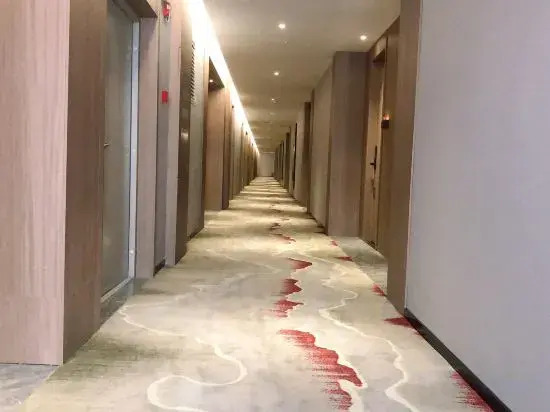 Цзинмэнь: Aimei Zunxiang Hotel (Jingmen Yima Guangcai Great Market Shop)