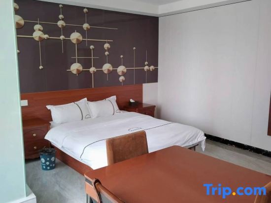 Наньчан: Yilong Business Hotel