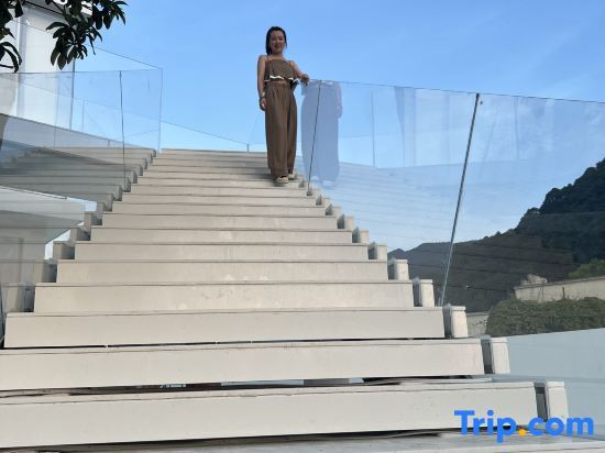 Ханчжоу: Qiandao Lake M Coral Lake View Private Pool Homestay (Tea Garden)