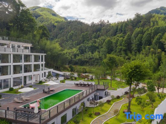 Хучжоу: Anji Wenshan tired late · See mountain view cloud holiday light luxury hotel