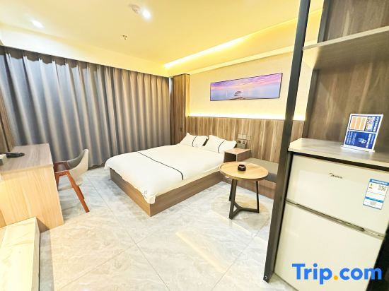 Нанкин: Nanjing No.1 Hotel Apartment (Zhushan Road Subway Station)