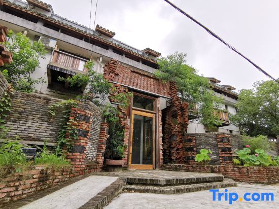Qinyan Art House — фото 1