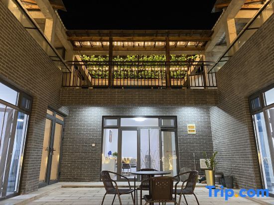 Пекин: Miaofengshan Songpeng Tea House B&B