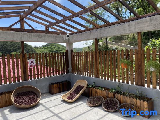 Пекин: Miaofengshan Songpeng Tea House B&B