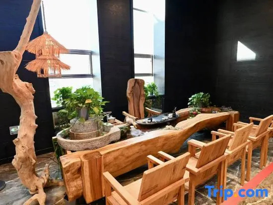 Турпан: Shanshan New Portuguese Wine House
