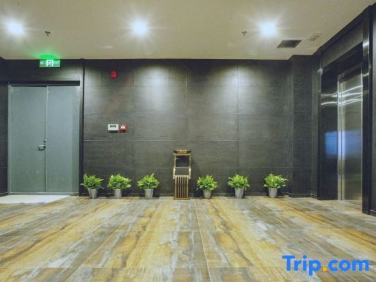 Турпан: Shanshan New Portuguese Wine House