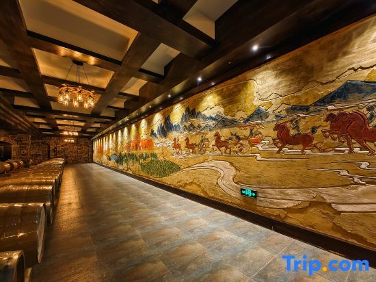 Турпан: Shanshan New Portuguese Wine House