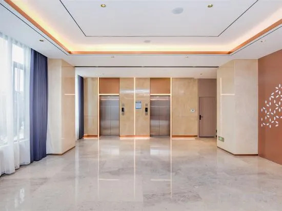 Дали: Lavande Hotel (Heqing Xinhua Branch)